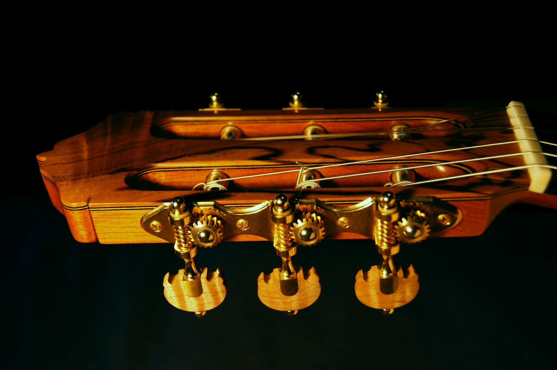 Blonde VS Tuners & Sassafras Headplate